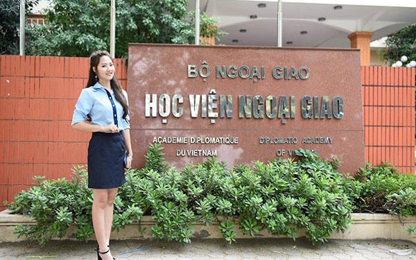 Trường đại học ở Đống Đa