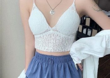 ảnh gái mặc áo 2 dây che mặt